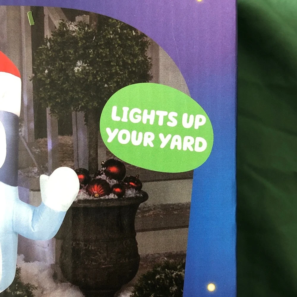 BLUEY In Santa Hat 3.5ft Inflatable Holiday Light